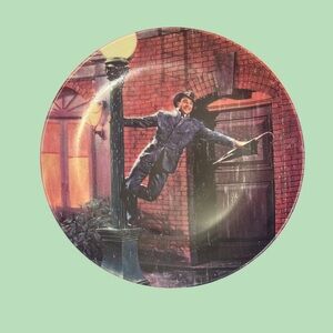 1990 Knowles "Singin' In The Rain" Collector's Plate